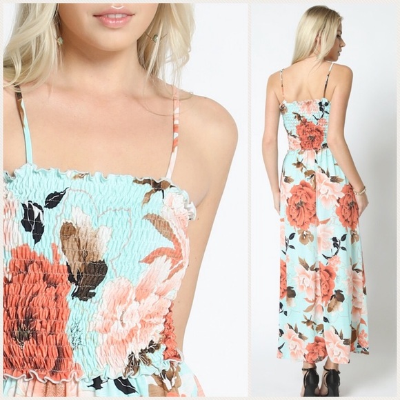 Just in!! Aqua floral dress 👗 - Picture 3 of 4